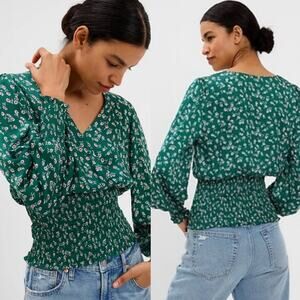 NWT GAP Smocked Wrap Top Green Ditsy Floral Green/Purple L TALL Romantic Glam